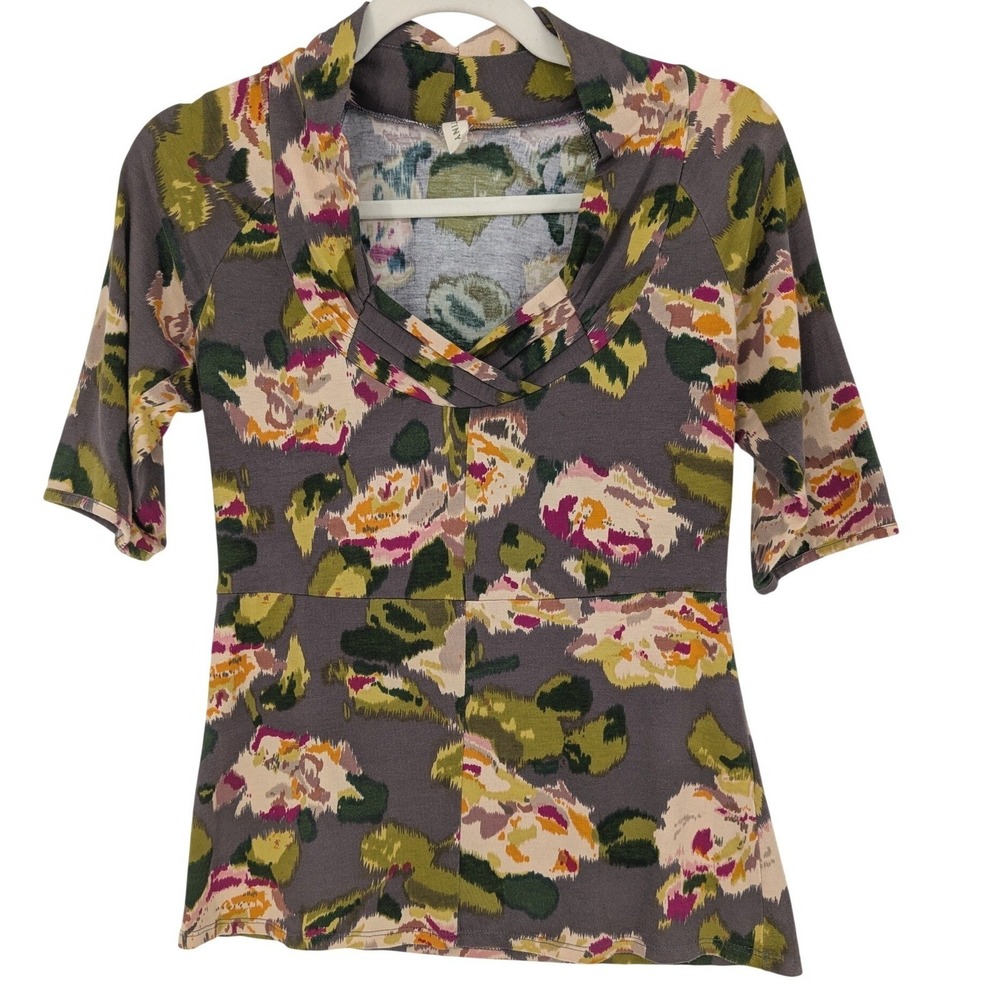 Tiny Anthropologie Floral Knit Top S Gray Empire Waist Top Boho Cottage Garden